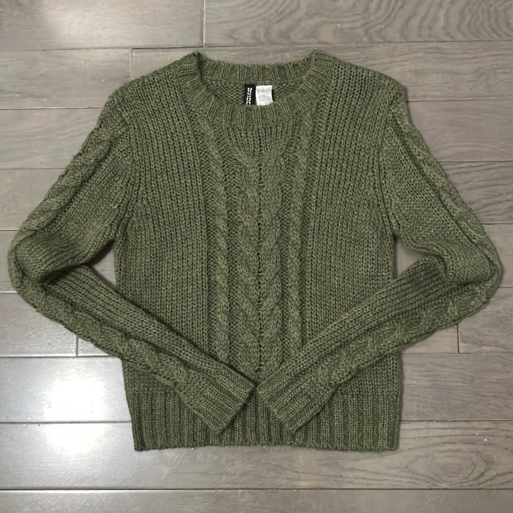 H&M Mohair Blend Fuzzy Cable Knit Sweater Size XS